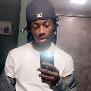 Meet your Posher, Bruce